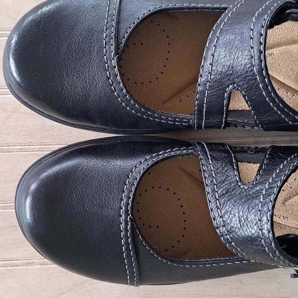 Clarks Collection Carleigh Leather Mary Jane Top Stitched Shoes Ultimate Comfort - Picture 2 of 10